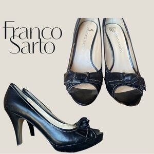 Franco Sarto Leather Upper Bow Heels Size 7.5M